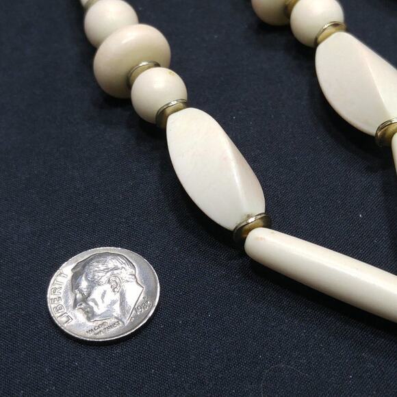 Chico’s Long Beige Beaded Necklace 52” Gold Tone Spacers Layered Boho Style - Picture 7 of 8